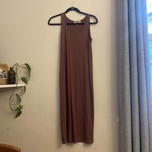Philosophy dress - layer or form-fitting basic